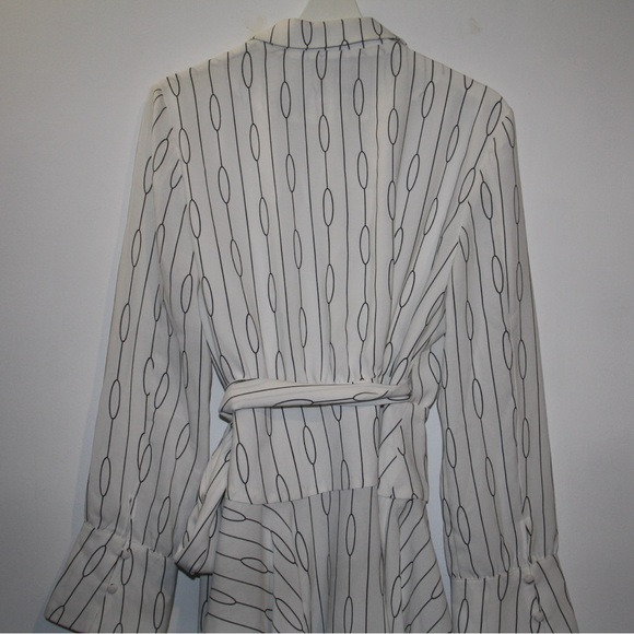 C/MEO Collective Wrap Dress BNWT Size L - Picture 5 of 11